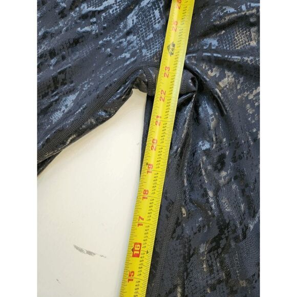 Fabletics‎ NWOT Athletic Jumpsuit Black Snake Skin Print Size 1X - Picture 6 of 6